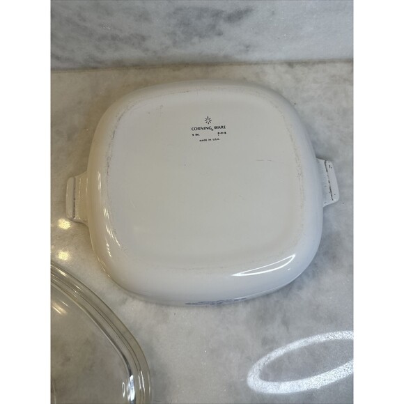 Vintage Corning Ware Blue Cornflower Casserole Dish P-9-B  w/ Lid A9C (1961) - Picture 3 of 8